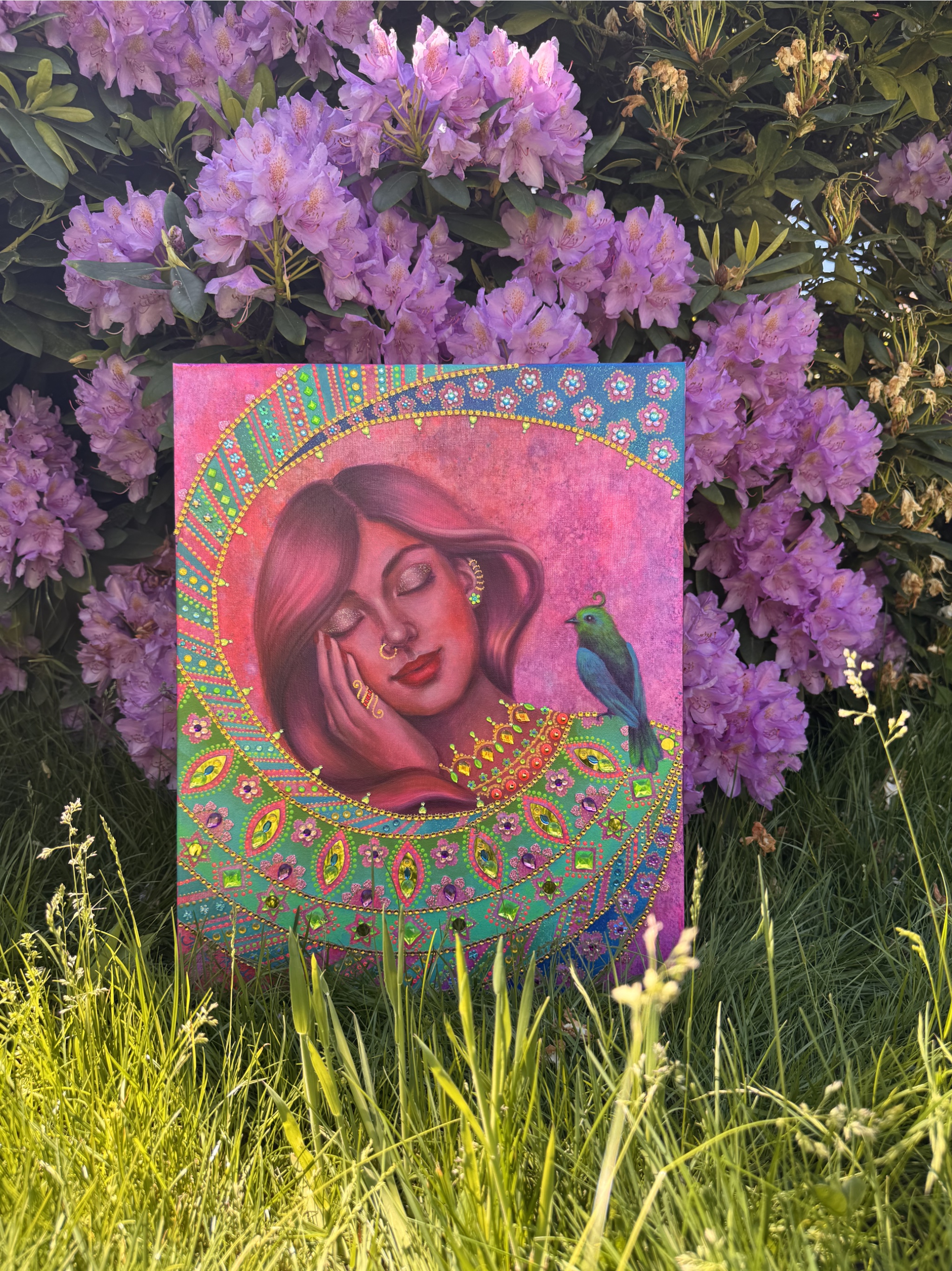 <br/> <br/> <br/> <h3>Dreamy II</h3><br/> <h4>Mixed Media on Canvas <br/> ⌀ 40 cm x 50 cm <br/> 2026</h4> 