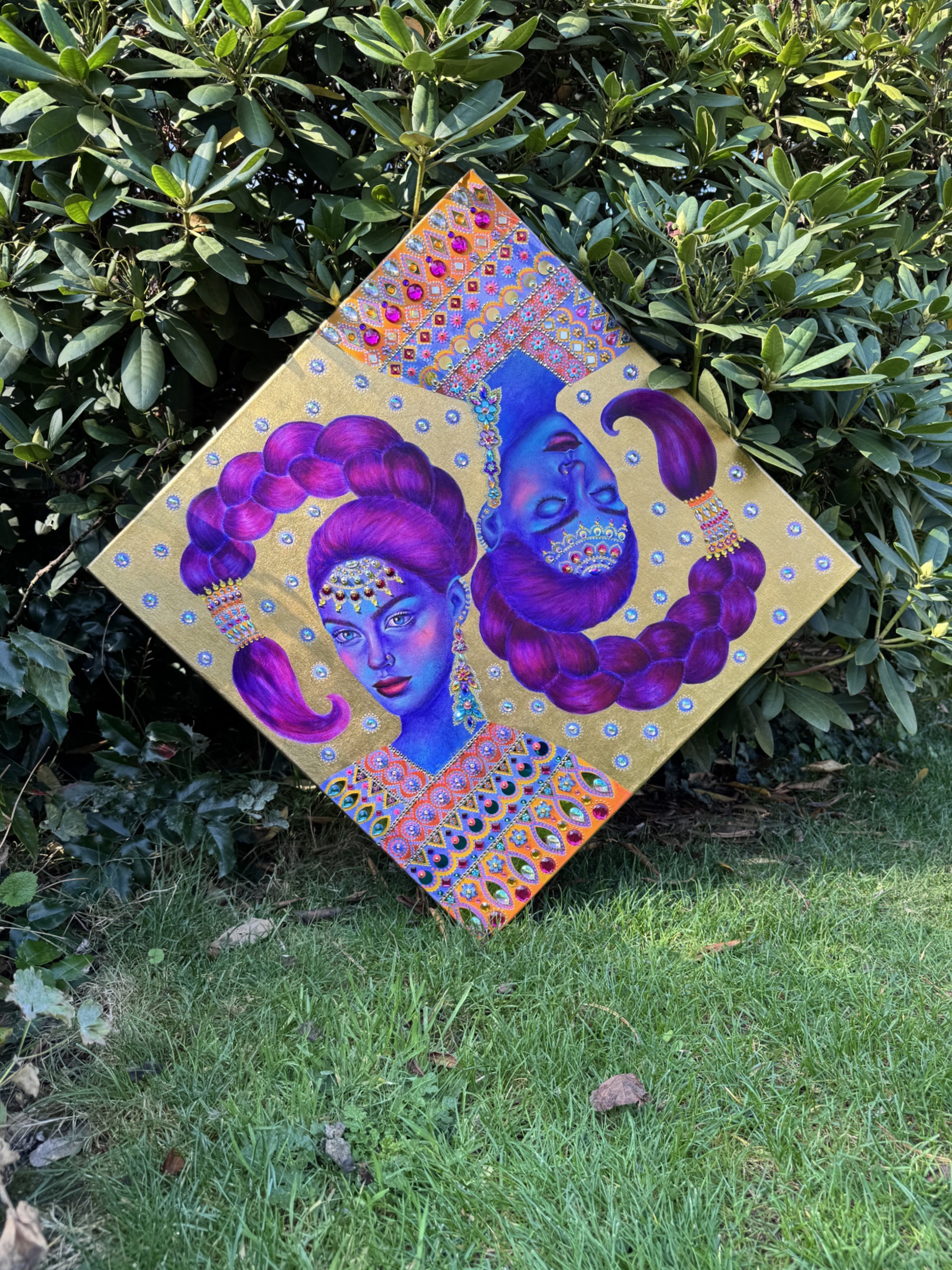 <br/> <br/> <br/> <h3>Wachtraum II</h3><br/> <h4>Mixed Media on Canvas <br/> ⌀ 70 cm x 70 cm <br/> 2025</h4> 